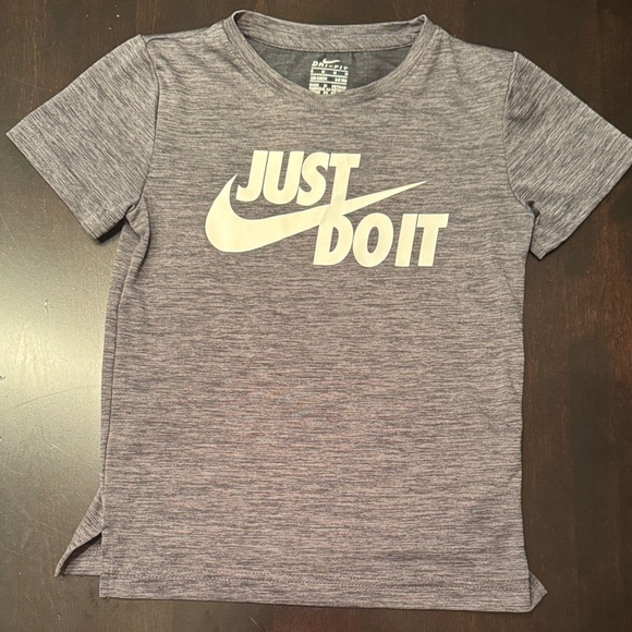 Nike Kids Gray Just Do It Tee - Picture 1 of 4